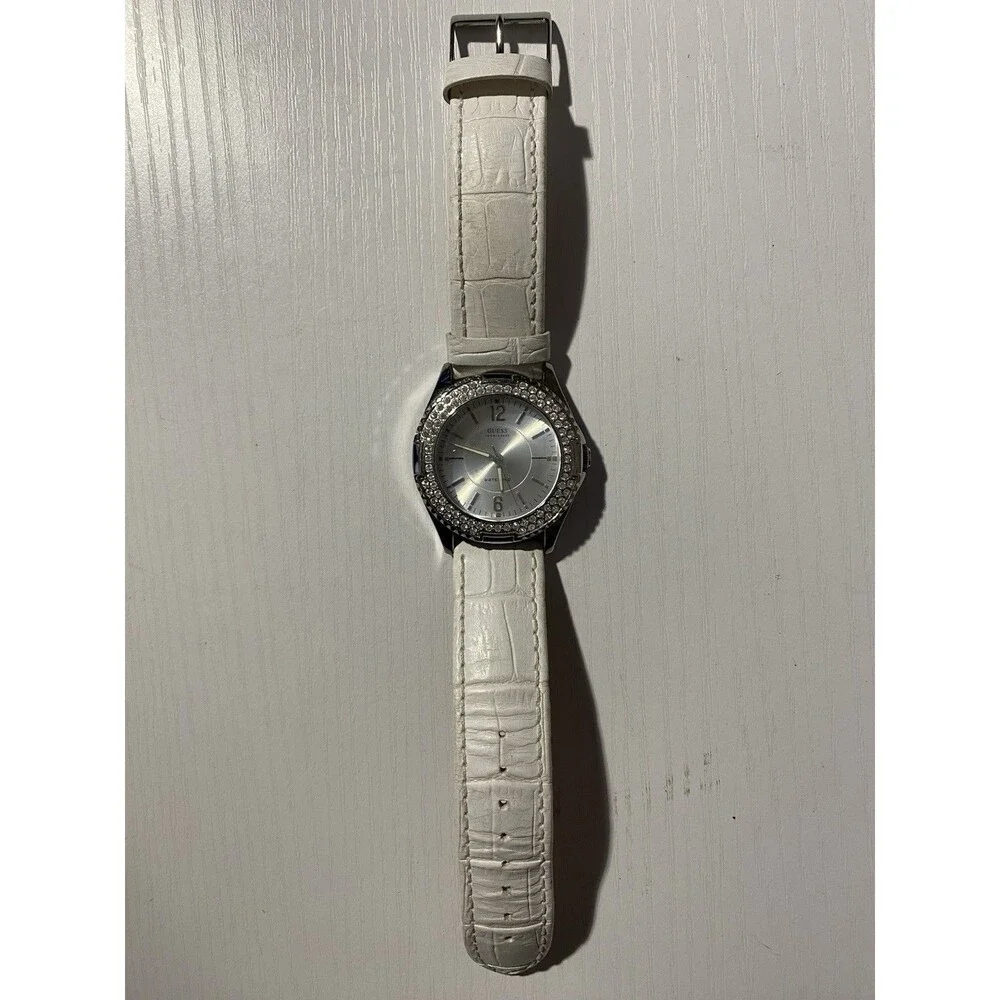 Guess Waterpro Womens Watch G10575L Silver Tone Rhinestone Bezel White Leather
